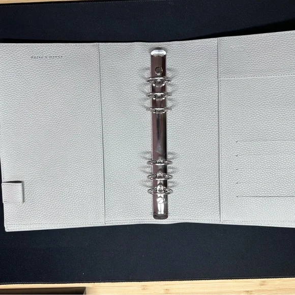 Cloth & Paper A5 Leather Binder - Picture 11 of 13